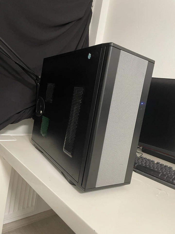 Gaming Pc |GTX 1060 6GB Palit| Intel Core I 7 4790K|16GB RAM|SSD|HDD| - Bild 1 von 4