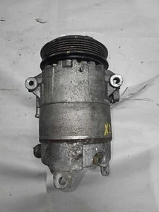 12-15 CHEVY EQUINOX A/c Air Compressor 2.4L ONLY control valve & pigtail bracket - Picture 1 of 3