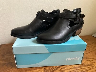 NICOLE Black Leather Ankle Boots NEW Women’s SIZE 8.5 Cowgirl Booties Zip Back - Image 1 of 4