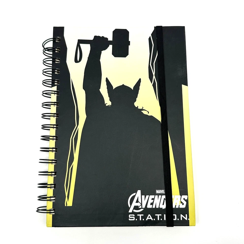 Marvel Avengers S.T.A.T.I.O.N. Diario cuaderno espiral Thor sin usar con correa Foto 1 de 4