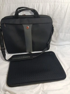 Wenger Swiss Army Estuche para Computadora Portátil Bolso de Hombro Maletín de Transporte Negro 16" Foto 1 de 4