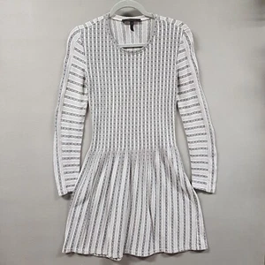 BCBGMaxazria Kleid Small gestreift Fit & Flare Plissee Langarm Stretch - Bild 1 von 8