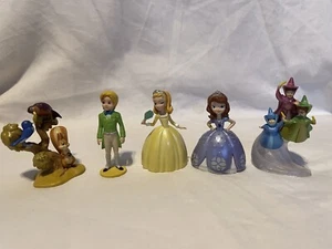 Disneys Sofia the First Lot of 5 Figures - Picture 1 of 1