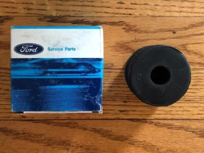 Amortiguador de cojín de montaje de carrocería Ford Heavy Duty Truck F600-750 NOS 1970-1984 Foto 1 de 4