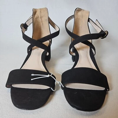 Correa con hebilla de punta redonda abierta negra para mujer Klub Nico con tacón bloque Foto 1 de 4