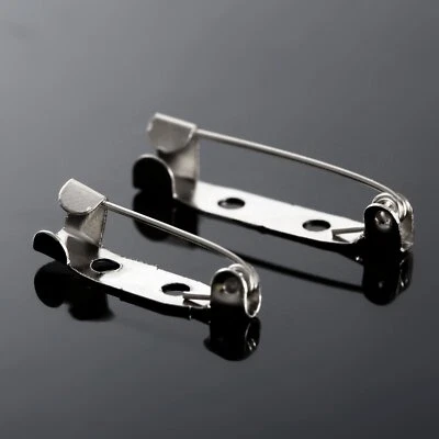 50Pcs 20/25mm White K Tone Metal Brooch Back Catch Bar Pins Findings DIY 2 Size - Image 1 of 4