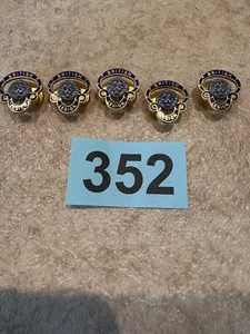 british legion badges al 51083/84/85/86/87 - Foto 1 di 2