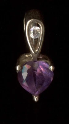 Pingente de pedra preciosa ametista roxa coração ouro amarelo sólido fino 10K 5 mm GG - Imagem 1 de 3