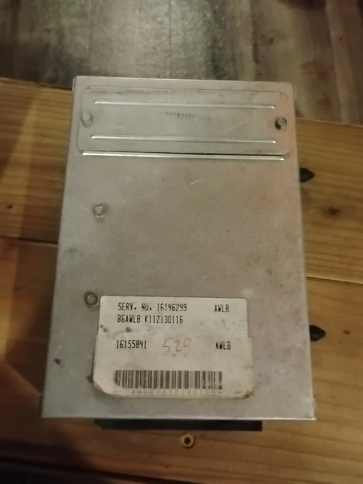 Computadora Chevy GMC C1500, GM ECM ECU 16146299 AWLB Foto 1 de 4