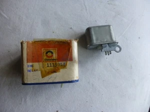 1115914 NOS GM Auxiliary Battery Relay 1973 1974 1975 Chevy & GMC Pickup Truck - Picture 1 of 4