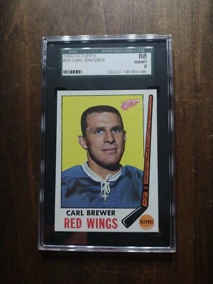 1969 Topps Hockey 59 Carl Brewer Detroit Red Wings SGC 88 NM/MT 8 - Image 1 of 2