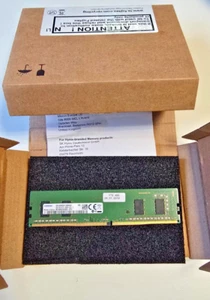 Mémoire Samsung M378A5244CB0-CTD DIMM RAM 4 Go 2666 MHz - PC4 21300 DDR4-2666V - Foto 1 di 4
