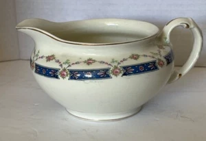 VTG NATIONAL CHINA SALINEVILLE OHIO BLUE ROSE CHAIN ANTIQUE CREAMER/GRAVY BOAT - Picture 1 of 4