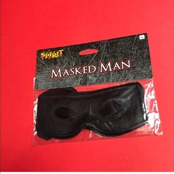 Plain black superhero costume cosplay eye mask - Image 1 of 1