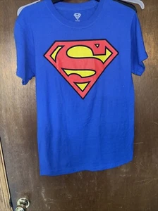 DC Comics Superman Bright Clear Logo Tags T-shirt New Small - Picture 1 of 4