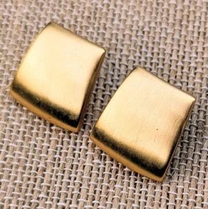 Vintage Modernist 0,75" Runway gebürstet goldfarben Satin matt TRAPEZOID Ohrringe - Bild 1 von 5