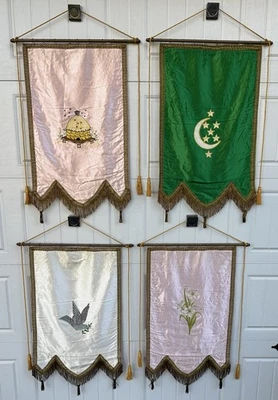 Винтажный набор баннеров IOOF Odd Fellows Lodge сшитый пчелиный улей голубь луна звезды лилия - Изображение 1 из 4