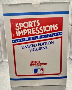 Sports Impressions MLB Thurman Munson Collector’s Statue Figurine New - Picture 1 of 9
