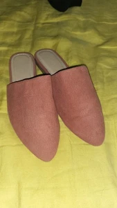 OLD NAVY Classic Mules Womens Sz 7.5 Corduroy Orangey Pink Slides Flats - Picture 1 of 5