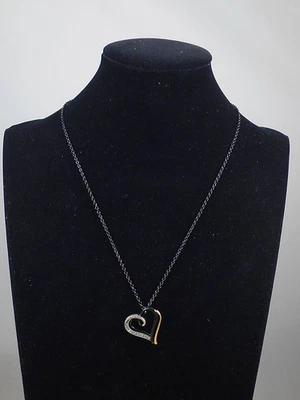 Collar Corazón Abierto Brighton Chapado en Negro Dos Tonos ANILLOS DE NEPTUNO JM5543 $78 Foto 1 de 2