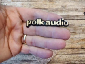 Altavoz Polk Audio Insignia Logo SERIE MONITOR - Metal / Color Dorado / 2.5" de Largo - Imagen 1 de 9