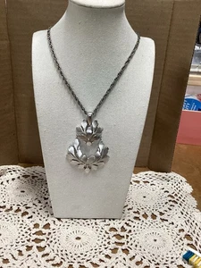 VTG Crown Trifari “Empress Eugenie” pendant necklace “Regal” Series - Picture 1 of 4