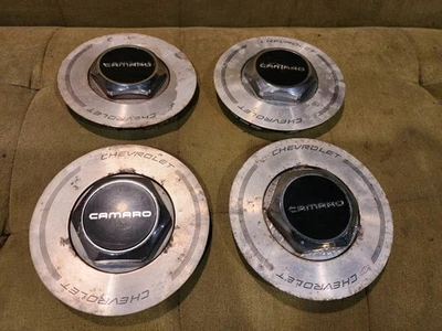 1991 - 1996 年雪佛兰雪佛兰科迈罗中心帽套装车轮装饰帽 10119598 原始设备制造商磨损 — 第 1/4 张图片