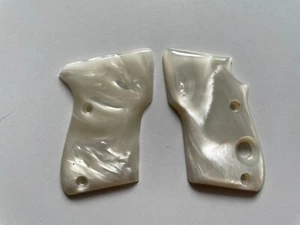 New Gorgeous Handmade Grip for Beretta 21A Bobcat Smooth White pearl resin grips - Picture 1 of 4