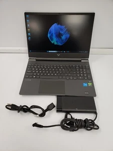 (70471-1) HP Victus 374W6UA Laptop - Picture 1 of 11