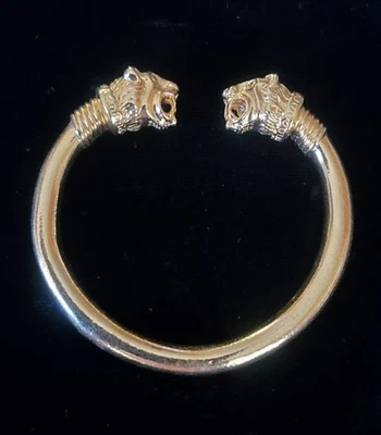 Brazalete de colección MMA Museo Metropolitano Cesnola réplica cabeza de león chapado en oro Foto 1 de 4