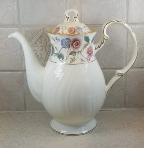 Noritake LA PRADA Coffee Pot and Lid Bone China #4703 New Old Stock Unused! - Picture 1 of 7