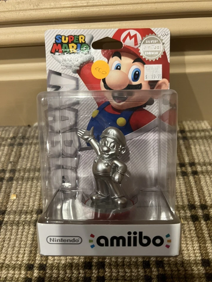 Figura Amiibo Nintendo Super Mario Series Mario Silver Edition Wii U Switch Foto 1 de 1