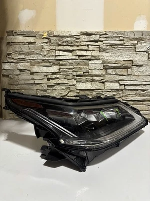 2016-2021 Lexus LX 570 Right Passenger LED Headlight OEM (Damaged) 81145-60K91  - Image 1 of 4