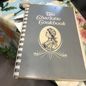 The Charlotte Cookbook Junior League of Charlotte, North Carolina 1974 - Picture 1 of 8