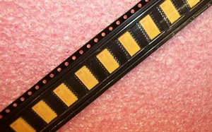 Menge (100) 33 Ohm 2 % 16 PIN SMD ISOLIERTE WIDERSTANDSNETZWERKE SOMC1603-330G DALE - Bild 1 von 4