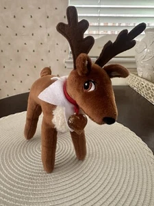 Elf On The Shelf Pet Reindeer Plush With Heart Pendant - Picture 1 of 8