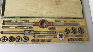 DE COLECCIÓN - Juego de grifos y troqueles Craftsman 5499 en estuche de madera con etiqueta original - Imagen 1 de 4