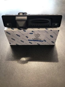 INTERRUTTORE PORTELLONE (PER TELECAMERA)ORIGINALE FORD FIESTA/C-MAX COD."2102172 - Foto 1 di 3