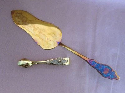 Robbe & Berking R&B Ostfriesenmuster Tortenheber & Zuckerzange vergoldet 15073 - Bild 1 von 3