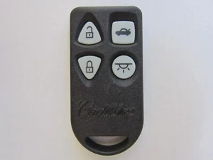 OEM CADILLAC KEYLESS REMOTE ENTRY KEY FOB ALARM AB00702T 10178734 - Bild 1 von 2