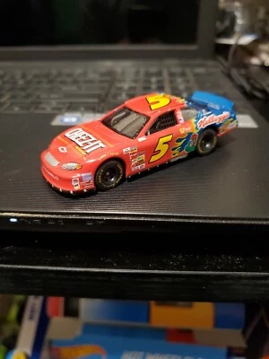 #5 Terry Labonte CHEEZ-IT 1/64 Ultra 2003 Racing Champions Monte Carlo, suelto  Foto 1 de 4