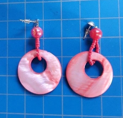 PENDIENTES REDONDOS COLGANTES CONCHA DE MAR ROSA MADREPERLA PENDIENTES VINTAGE  Foto 1 de 2
