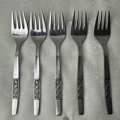 De Colección Amefa ROYAL DAMASK Juego de 5 Tenedores de Ensalada Acero Inoxidable Holanda 5 7/8" Foto 1 de 4