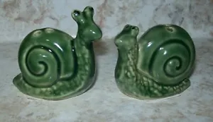 Neu mit Etikett Mini Schnecke glänzend grün Salz und Pfeffer Set von Cracker Barrel - Bild 1 von 6