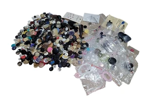 Vintage Mixed Lot Multi-color New and Used Designer Pattern Plain Buttons - Picture 1 of 19