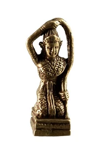 Phra Mae Thorani -göttin Der Erde Amulett Aus Thailand - Figürchen Thai #5629 - Picture 1 of 6