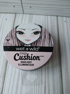 Wet N Wild Mega Cushion Highlighter WHO'S THAT PEARL Illuminator 3xs NEW 0.24 oz - Image 1 of 4