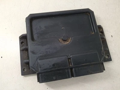 Centralina motore Renault Clio II 2000 -modulo 7700114875 ILI52550 - Immagine 1 di 3