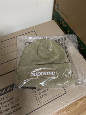 Supreme New Era коробка логотип Beanie (FW23) песок - Изображение 1 из 2