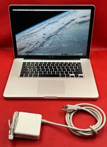 VINTAGE 2008 MacBook Pro 15" 2.4GHz—4GB RAM—500GB—Adobe/Office/FCut/Logic/MORE - Photo 1/22